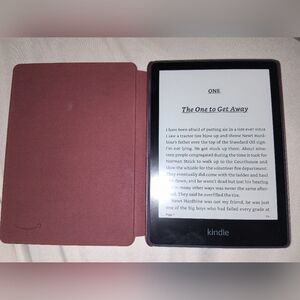 Kindle Paperwhite 11th Generation 16GB With Red Leather Case